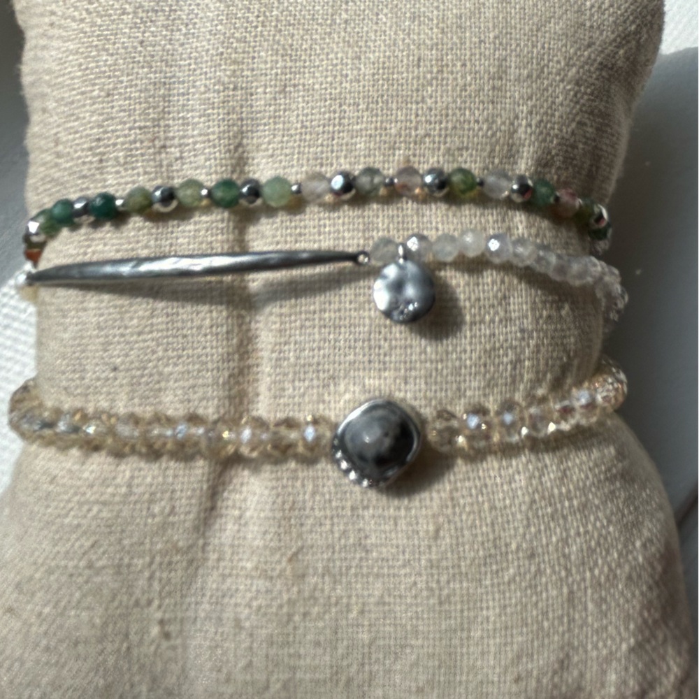 Stella & Dot Semi Precious Stretch Bracelet Trio - like new